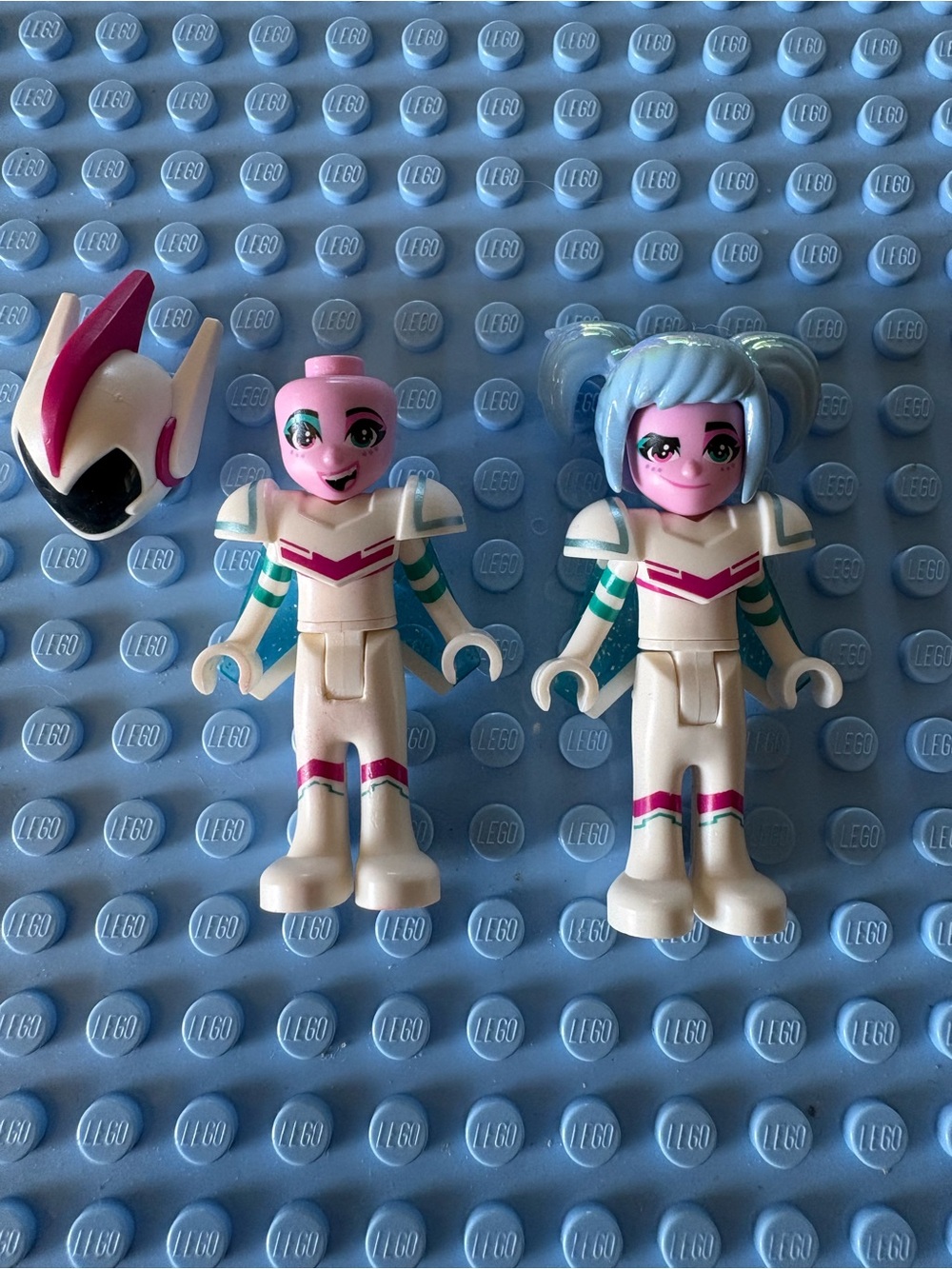 2 Sweet Mayhem Lego Movie Minifigures